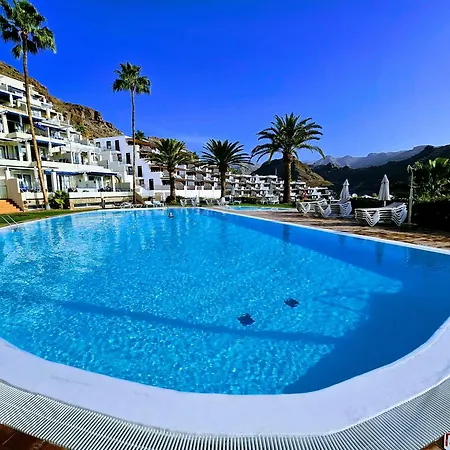 Wonderful Ocean View Apartment
